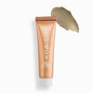 NAD Peptide Facial Scrub - Peach Tube